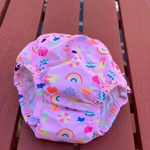 (5  for $25) George swimsuit with five plastic snaps for closure